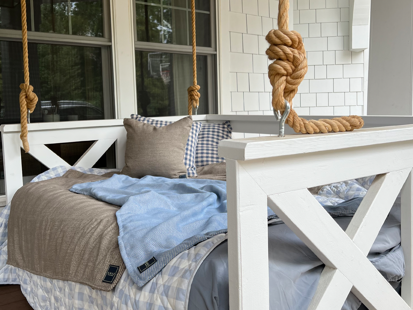Charleston Water Resistant Indoor/Outdoor Throws and Blankets