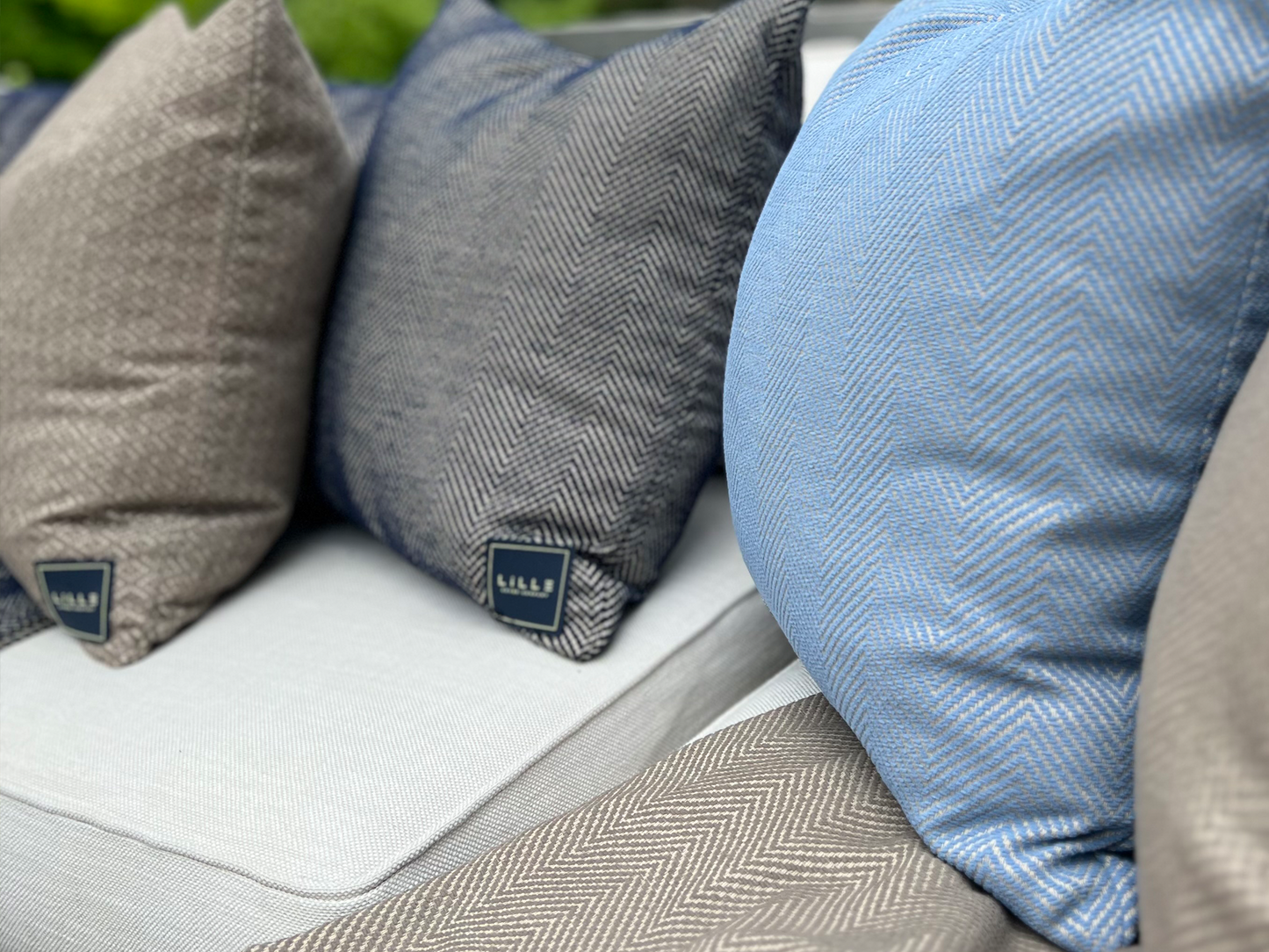 Charleston Water Resistant Indoor/Outdoor Pillow Covers (Set of 2)